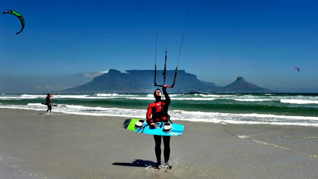 kiteboarding-summertime-sweat-lead.jpg